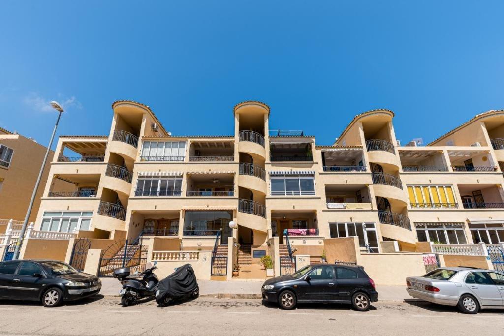 Orihuela Costa Torrevieja Apartment *